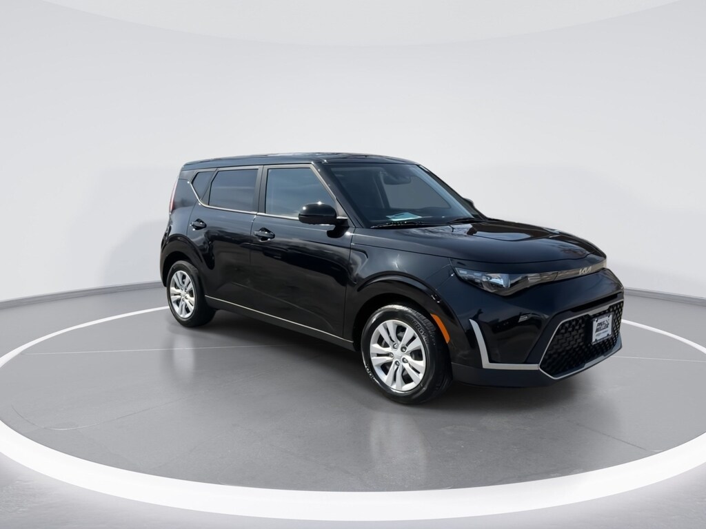 Used 2023 Kia Soul LX LX IVT