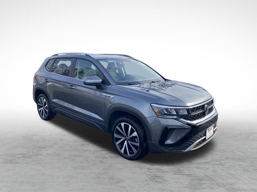 Used 2022 Volkswagen Taos 1.5T SE SUV