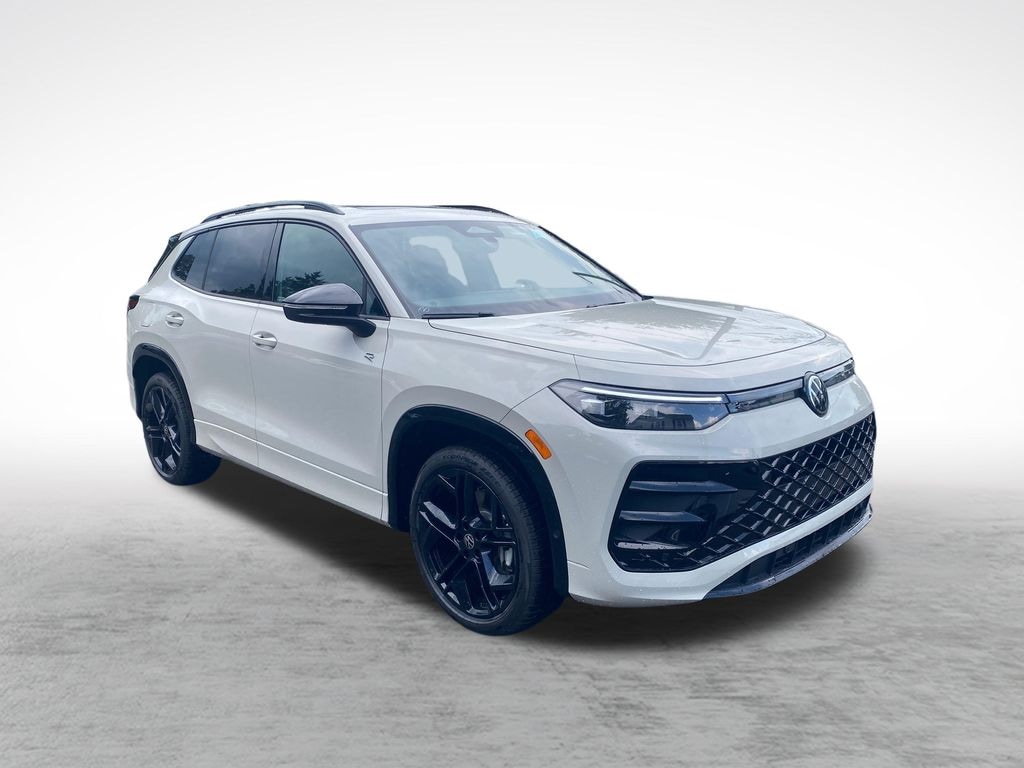 New 2026 Volkswagen Tiguan SE R-Line Black SUV