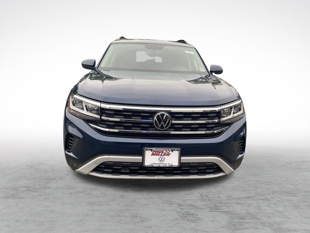 2022 Volkswagen Atlas V6 SE Technology photo 2