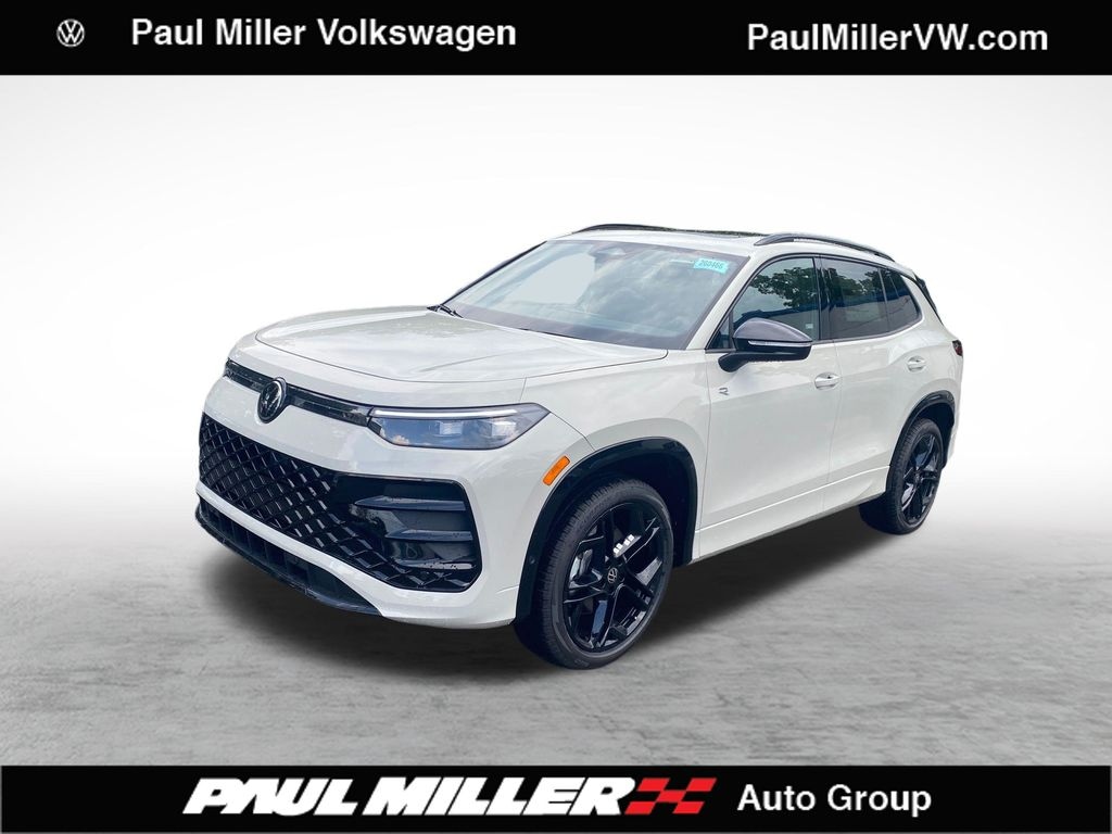 New 2026 Volkswagen Tiguan SE R-Line Black SUV