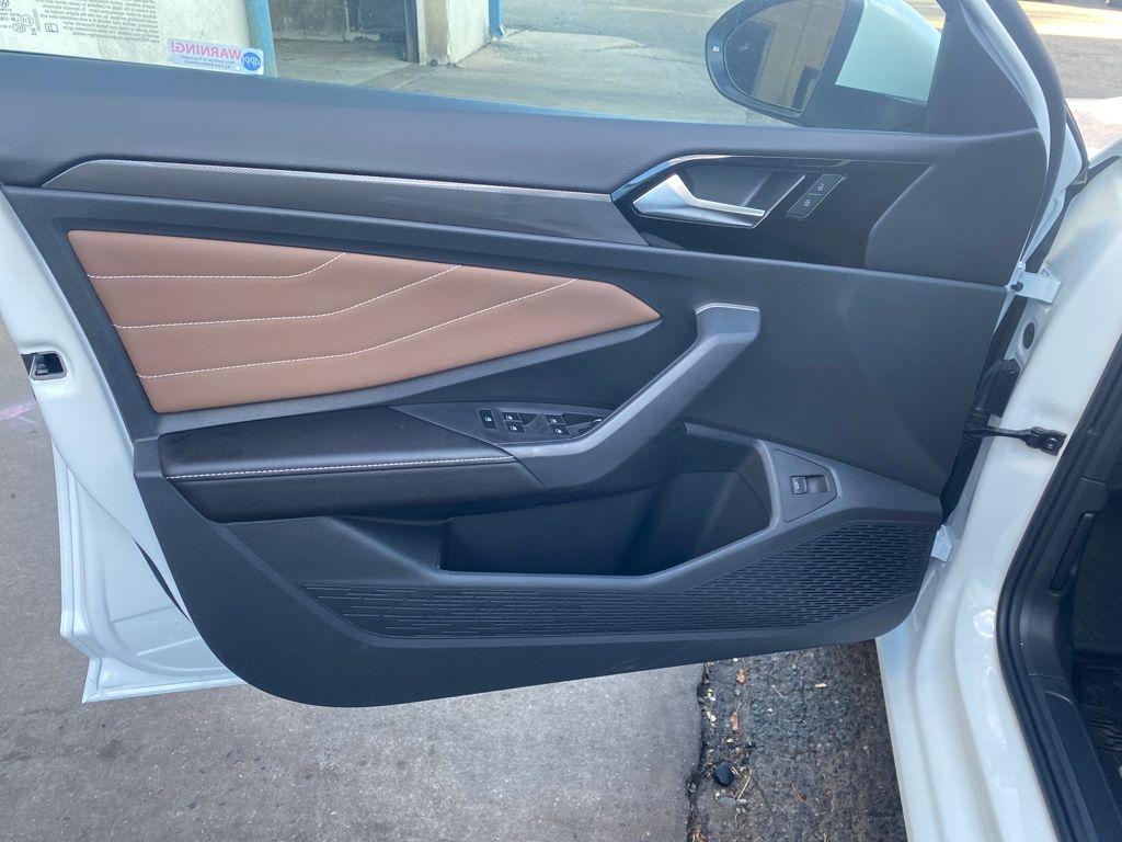 2026 Volkswagen Jetta SEL - Photo 11