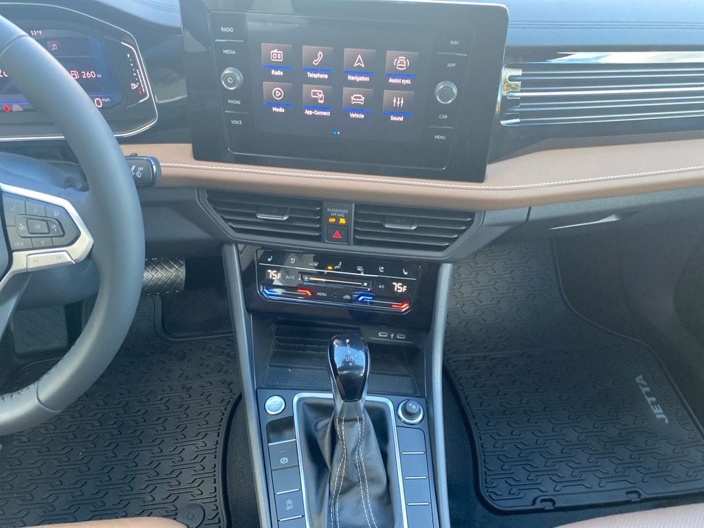 2026 Volkswagen Jetta SEL - Photo 15
