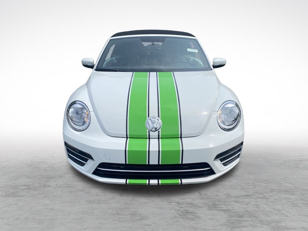2019 Volkswagen Beetle S Convertible photo 2