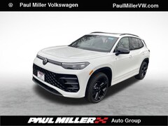 2026 Volkswagen Tiguan 2.0T SE R-Line Black SUV