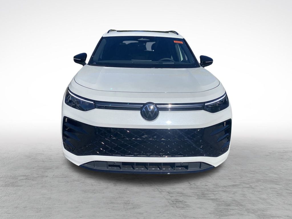 2025 Volkswagen Tiguan SE R-Line Black photo 2