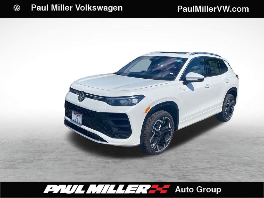 New 2026 Volkswagen Tiguan SEL R-Line Turbo SUV