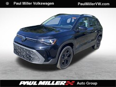 2025 Volkswagen Taos 1.5T SE Black SUV