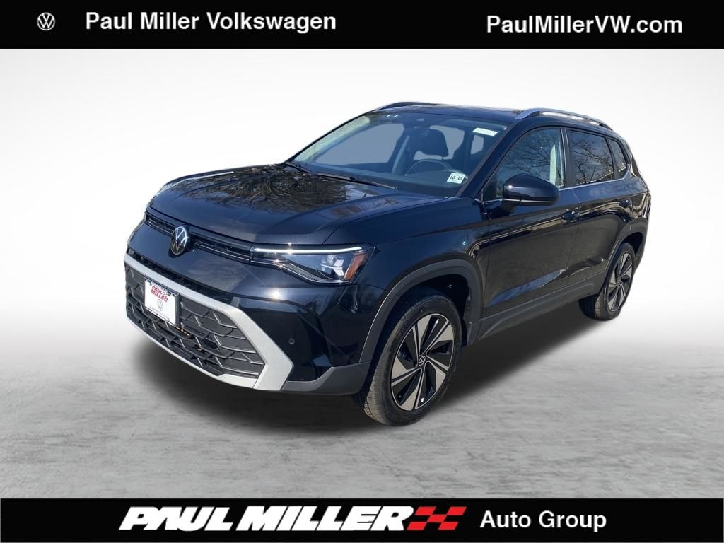 Certified 2025 Volkswagen Taos 1.5T SE SUV