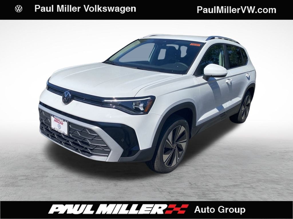 New 2025 Volkswagen Taos 1.5T SE SUV