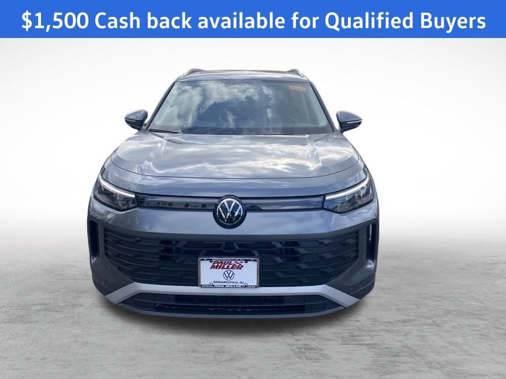 New 2025 Volkswagen Tiguan 2.0T SE SUV