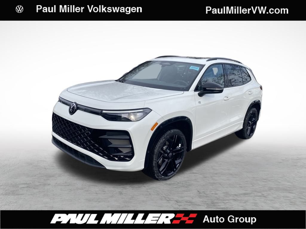 2026 Volkswagen Tiguan SE R-LINE BLACK's photo