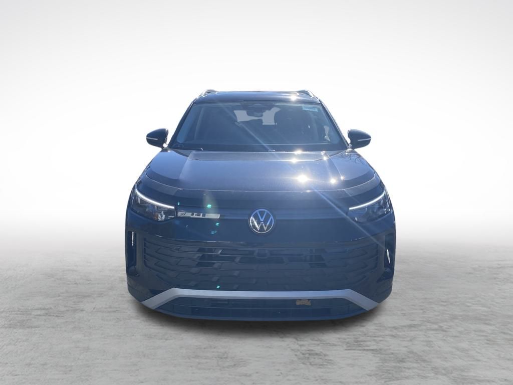 2026 Volkswagen Tiguan SE photo 2