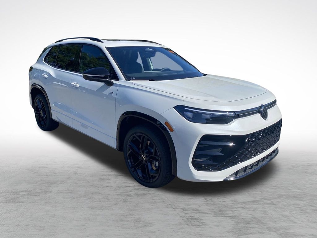 2025 Volkswagen Tiguan SE R-Line Black photo 3