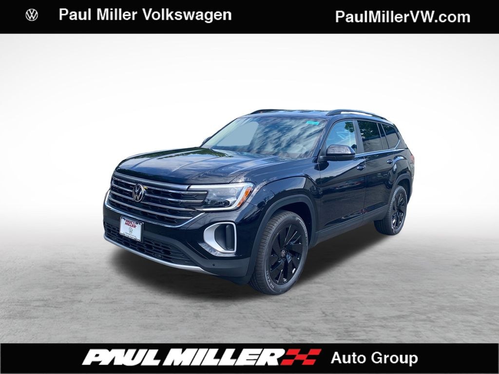 New 2026 Volkswagen Atlas SE w/Technology SUV