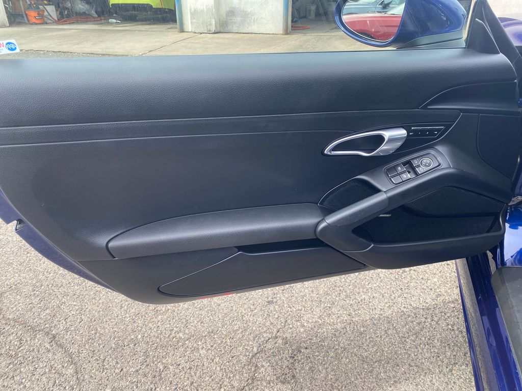 2020 Porsche 718 Base - Photo 16