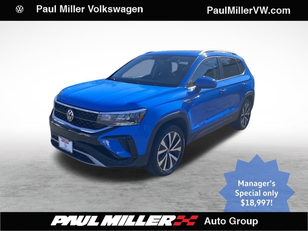 Used 2022 Volkswagen Taos 1.5T SE 4MOTION SUV