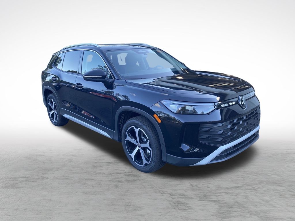 New 2025 Volkswagen Tiguan 2.0T SE SUV