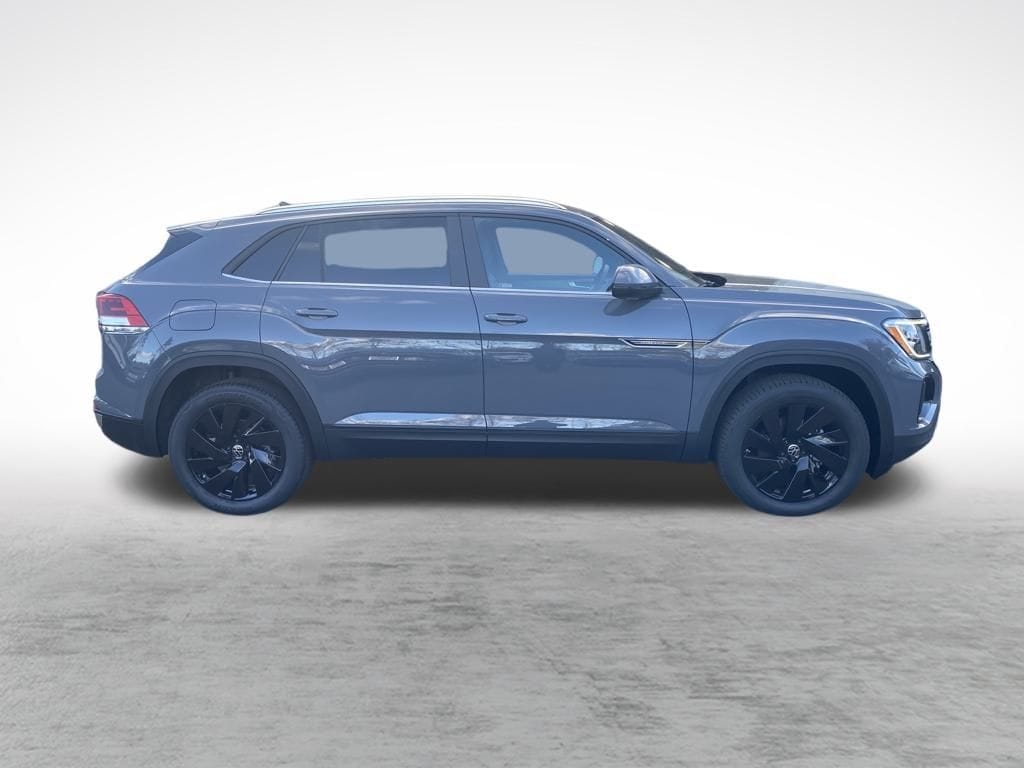 New 2026 Volkswagen Atlas Cross Sport 2.0T SE w/Technology SUV