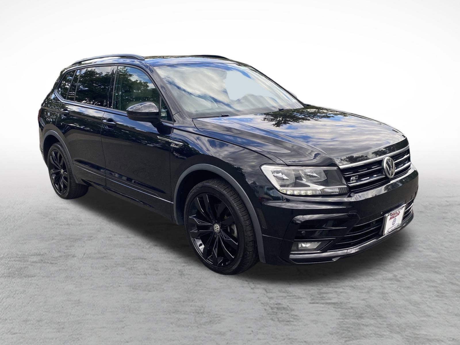 2020 Volkswagen Tiguan SE R-Line Black photo 3