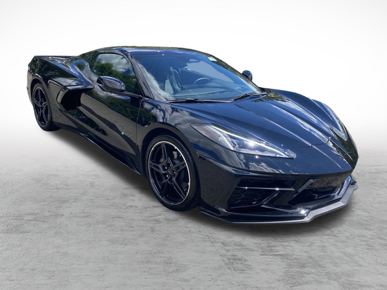 2024 Chevrolet Corvette Stingray 2LT photo 3