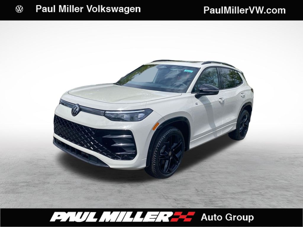 New 2026 Volkswagen Tiguan 2.0T SE R-Line Black SUV