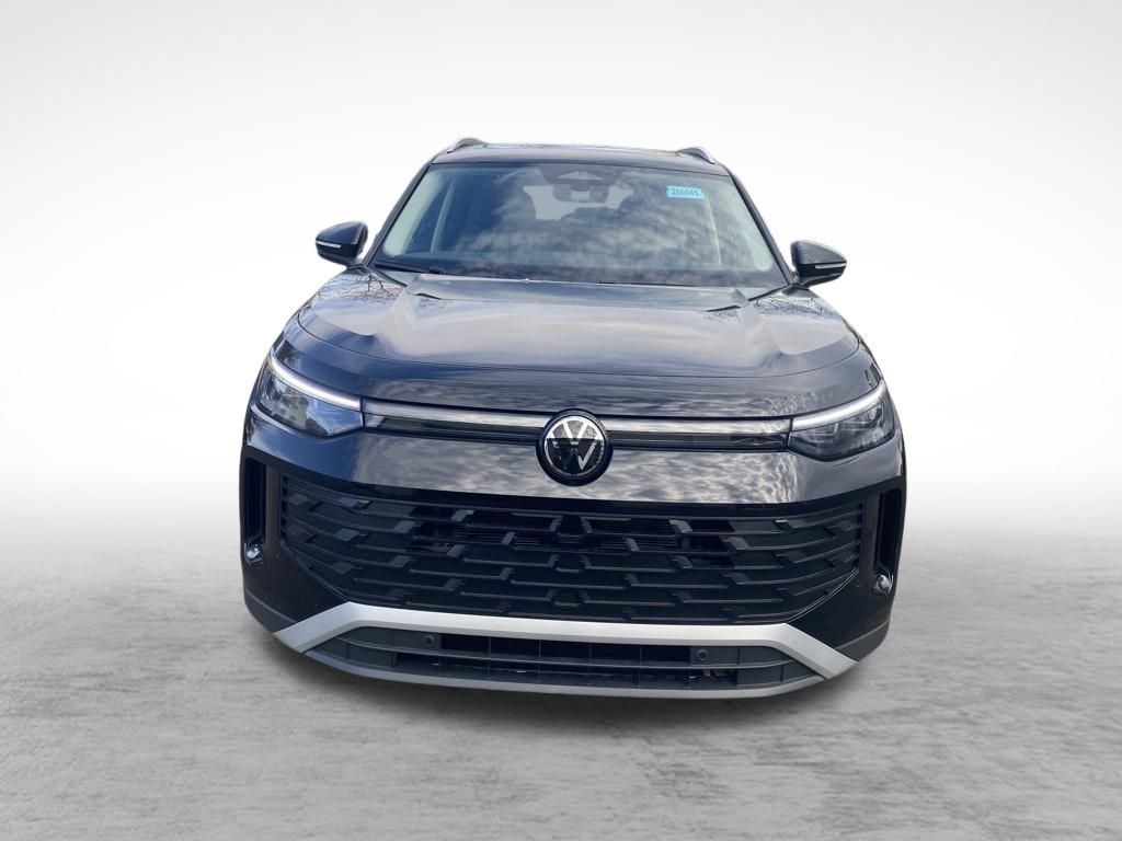 2026 Volkswagen Tiguan SE photo 2