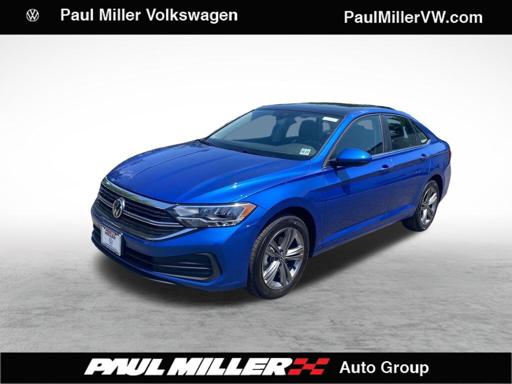 Used 2024 Volkswagen Jetta 1.5T SE Sedan