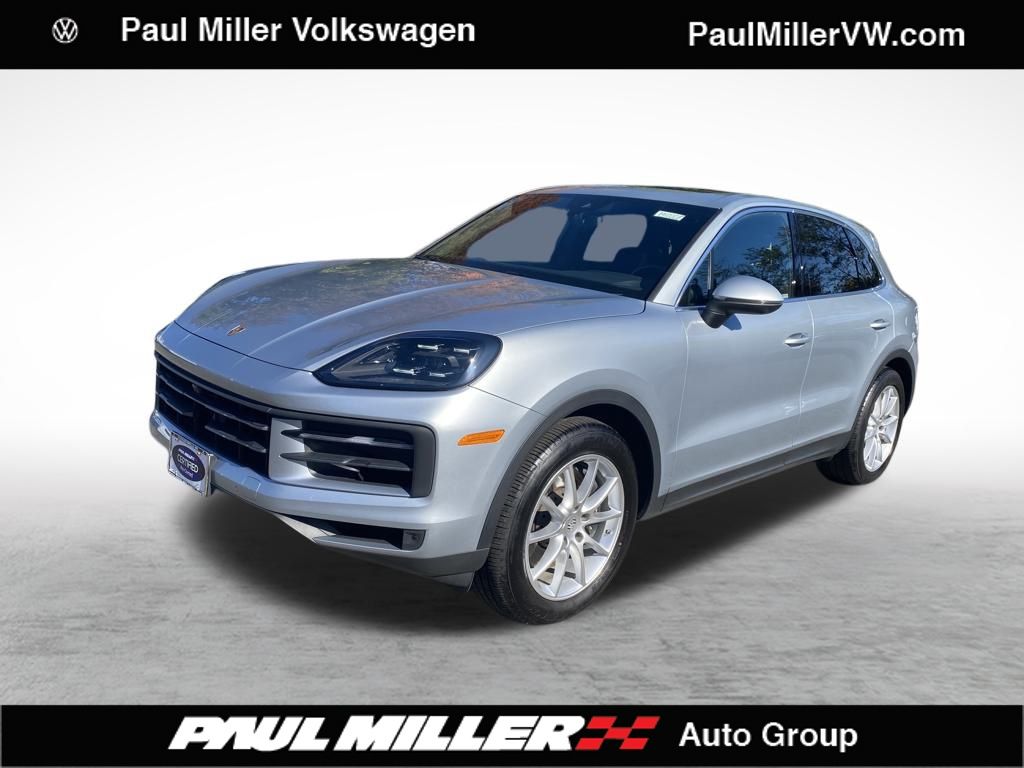2024 Porsche Cayenne Base