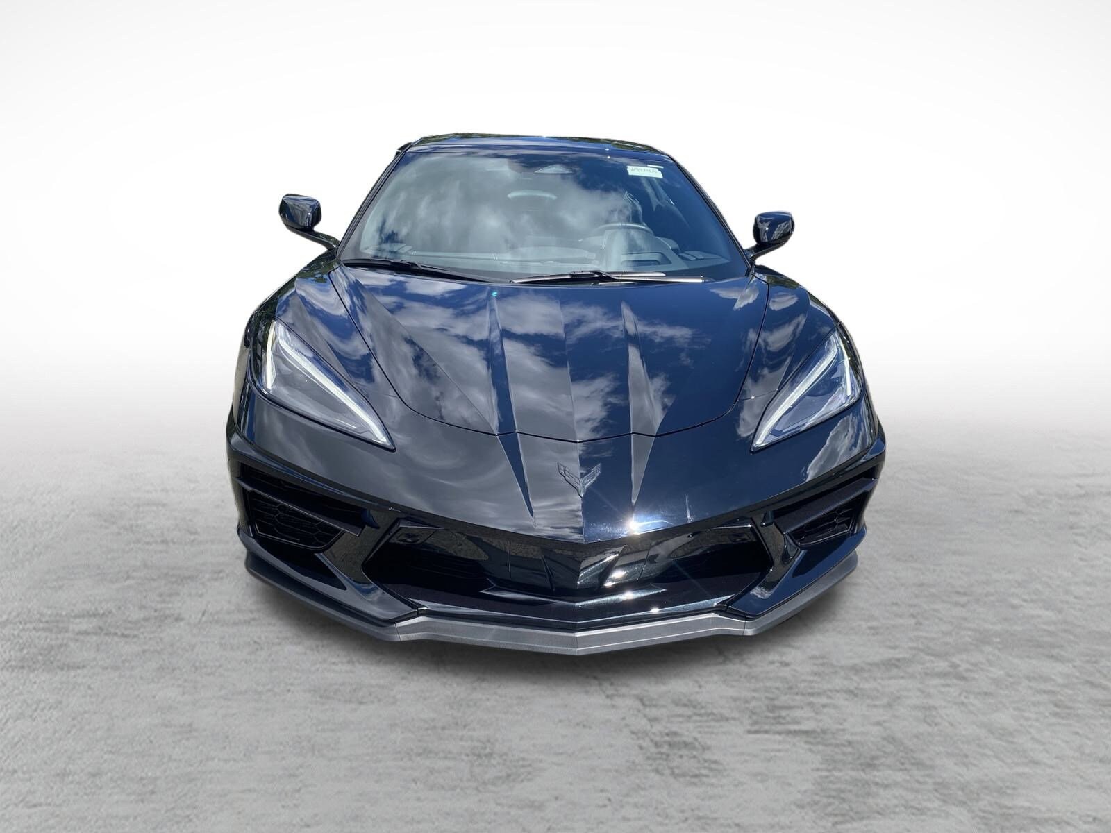 2024 Chevrolet Corvette Stingray 2LT photo 2