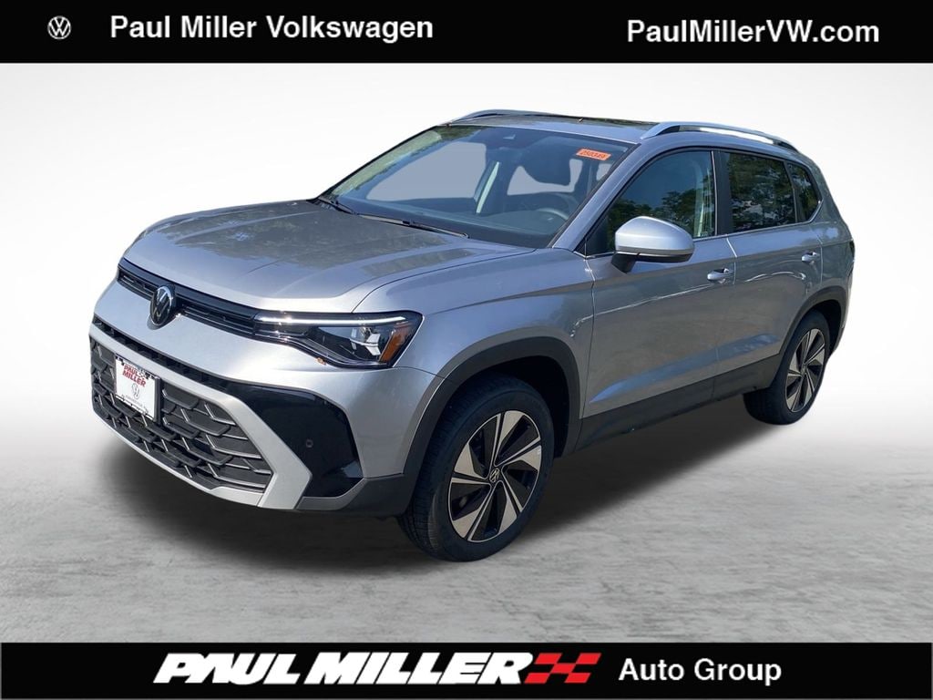 New 2025 Volkswagen Taos 1.5T SE SUV
