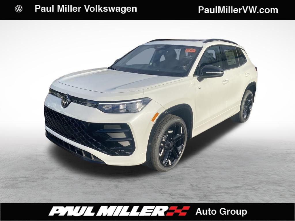 2025 Volkswagen Tiguan SE R-LINE BLACK