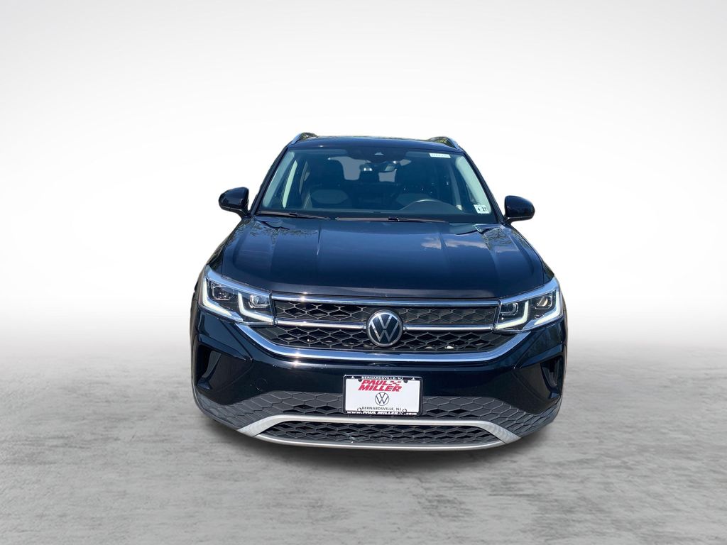 Used 2022 Volkswagen Taos SEL with VIN 3VV2X7B26NM056364 for sale in Bernardsville, NJ