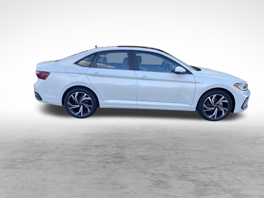 New 2026 Volkswagen Jetta 1.5T SEL Sedan