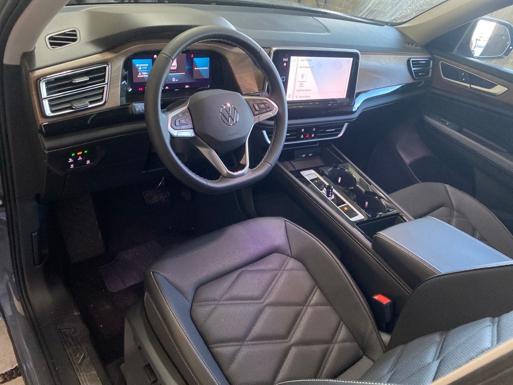 2026 Volkswagen Atlas SE w/Tech - Photo 12