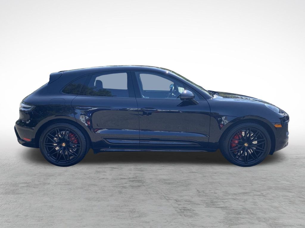 2023 Porsche Macan GTS photo 4