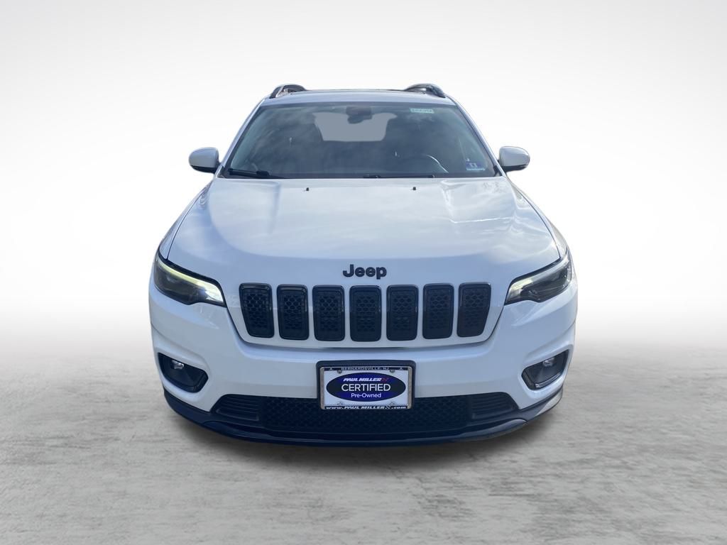 2019 Jeep Cherokee Latitude photo 2