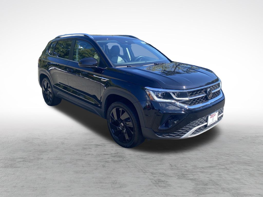 2024 Volkswagen Taos SEL photo 2