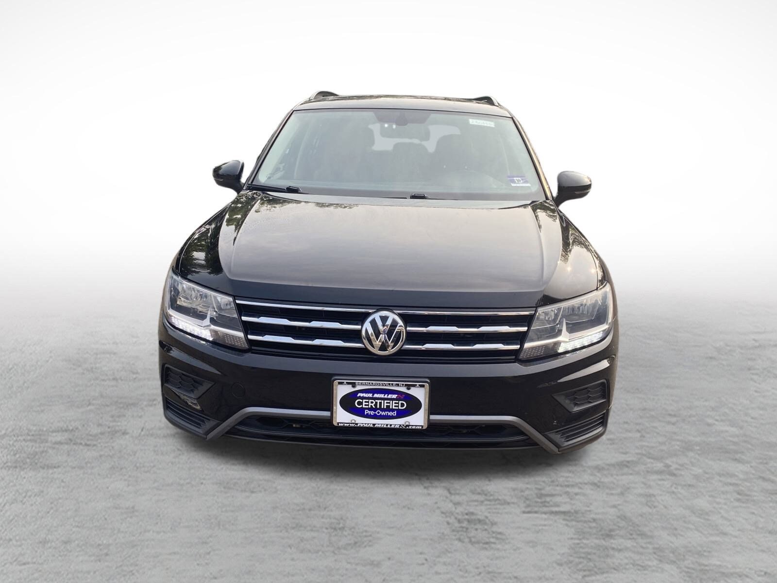 2019 Volkswagen Tiguan SE photo 2
