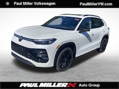 2025 Volkswagen Tiguan 2.0T SE R-Line Black SUV