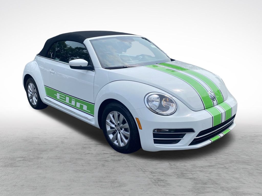 2019 Volkswagen Beetle S Convertible photo 3