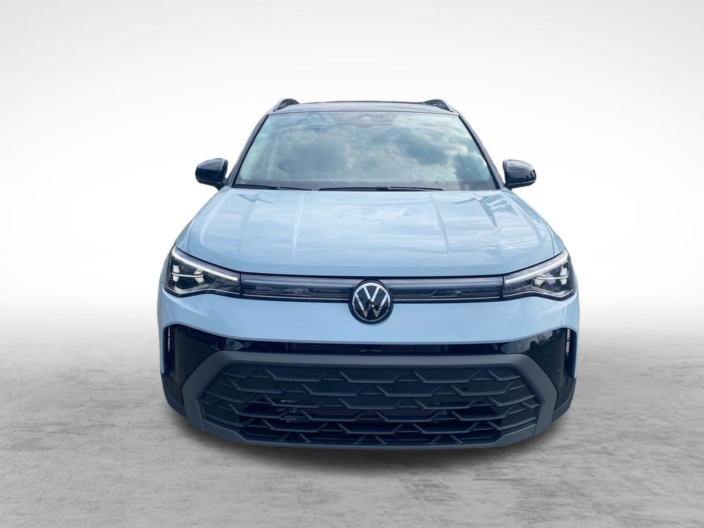 New 2027 Volkswagen Taos 1.5T SE Black SUV