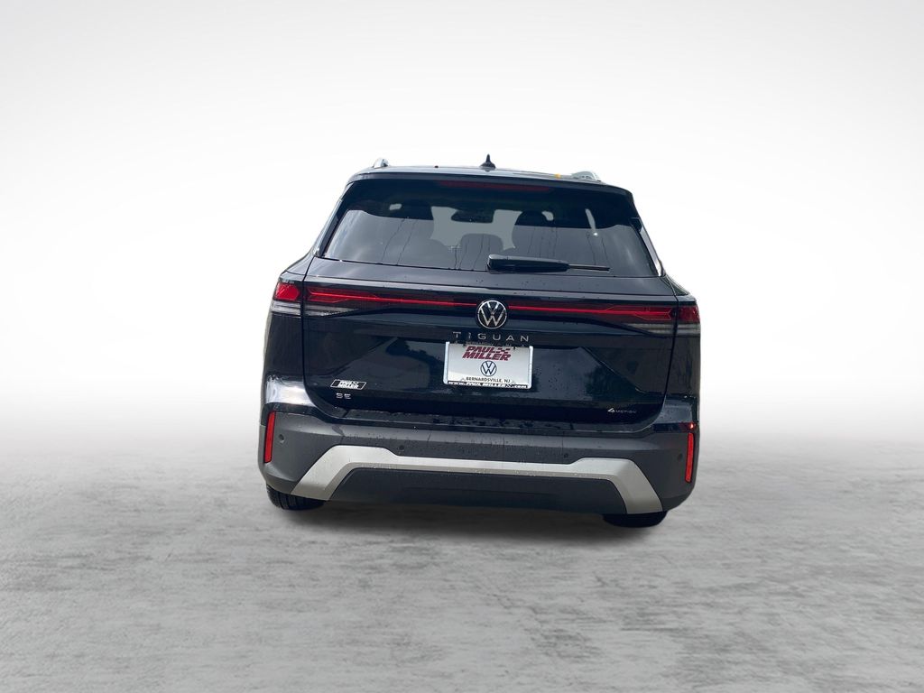 2026 Volkswagen Tiguan SE - Photo 7