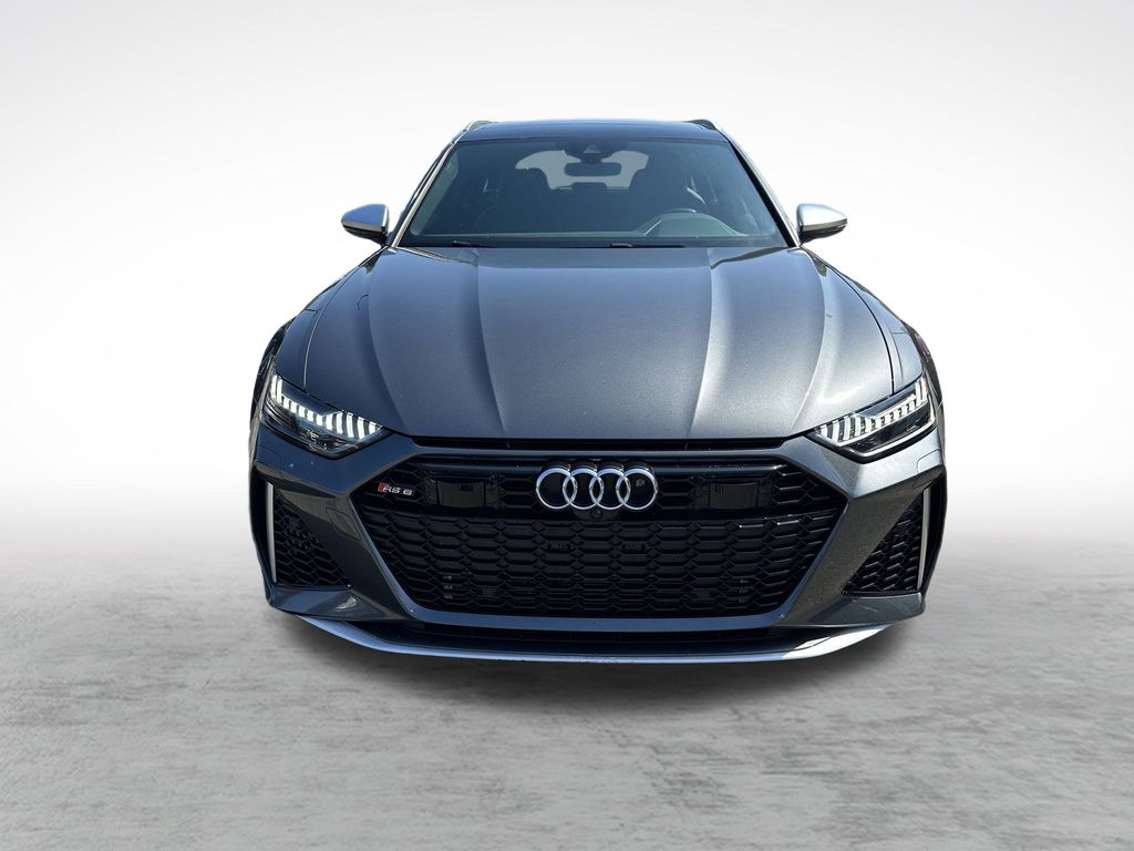 2022 Audi RS 6 Avant Base photo 2
