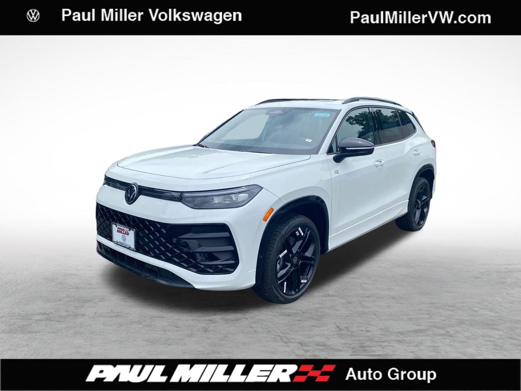 New 2026 Volkswagen Tiguan SE R-Line Black SUV