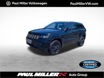 2022 Jeep Grand Cherokee WK Laredo SUV