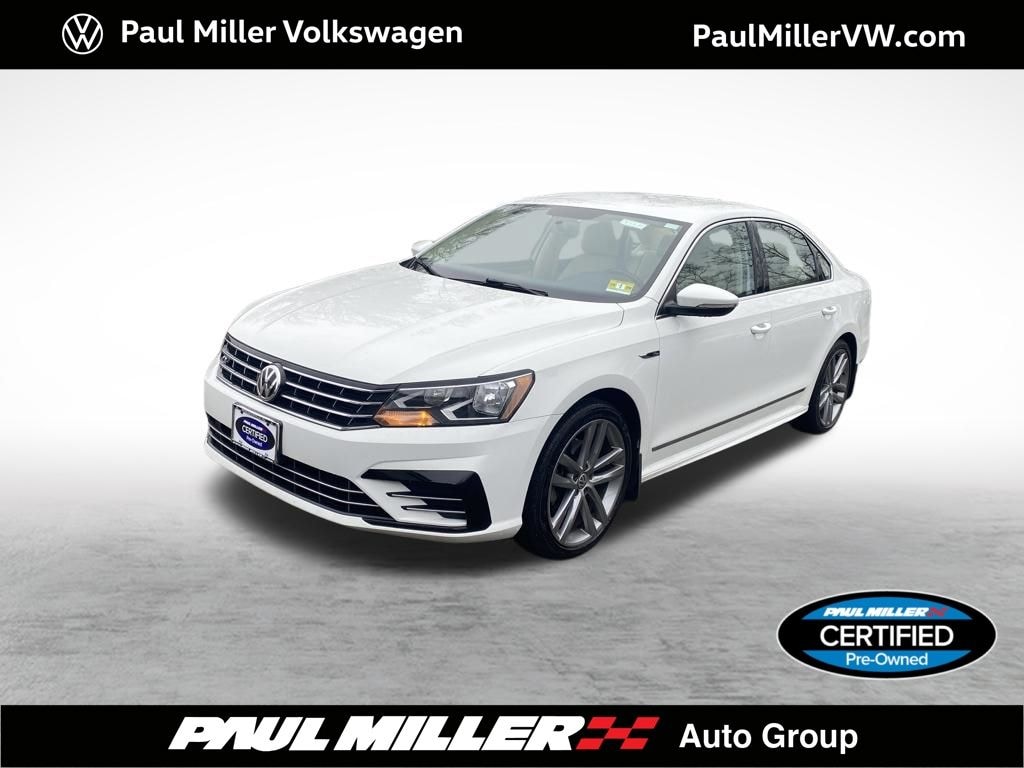 Used 2017 Volkswagen Passat 1.8T R-Line Sedan