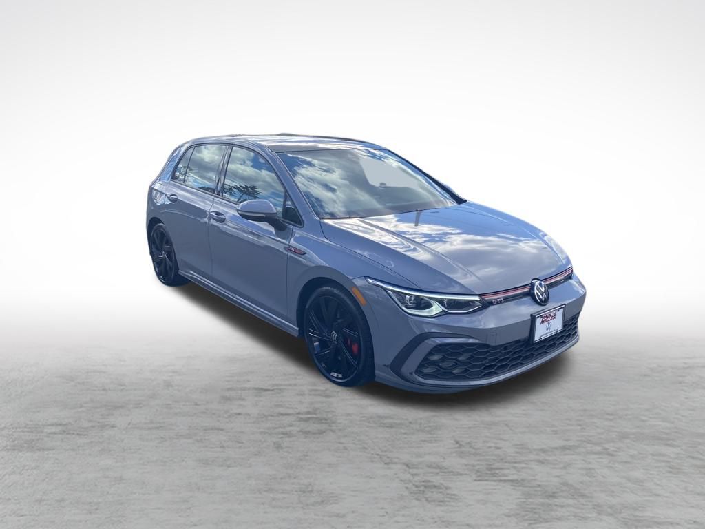 2022 Volkswagen Golf GTI SE photo 3