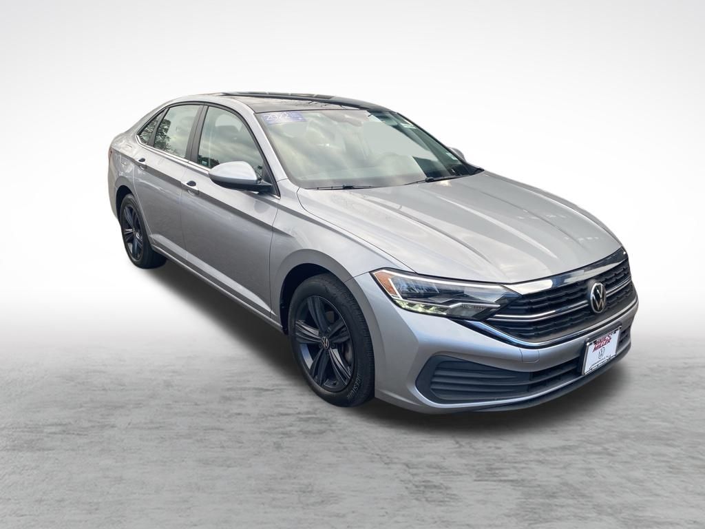 2022 Volkswagen Jetta 1.5T SE photo 3