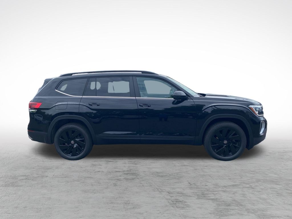 New 2026 Volkswagen Atlas SE w/Technology SUV